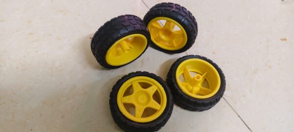 rubber tyire