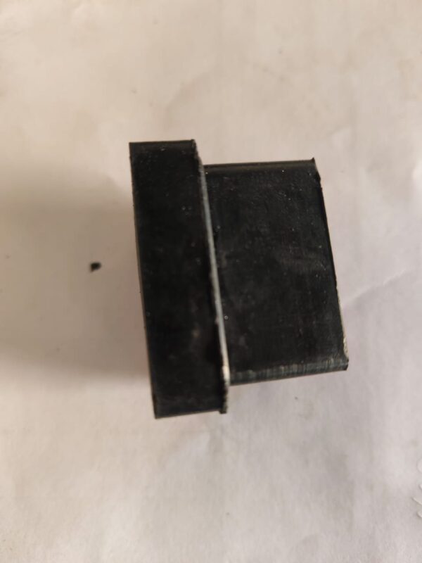 WhatsApp Image 2025-12-15 at 6.08.03 PM (1) 1½ Inch Rubber Bush